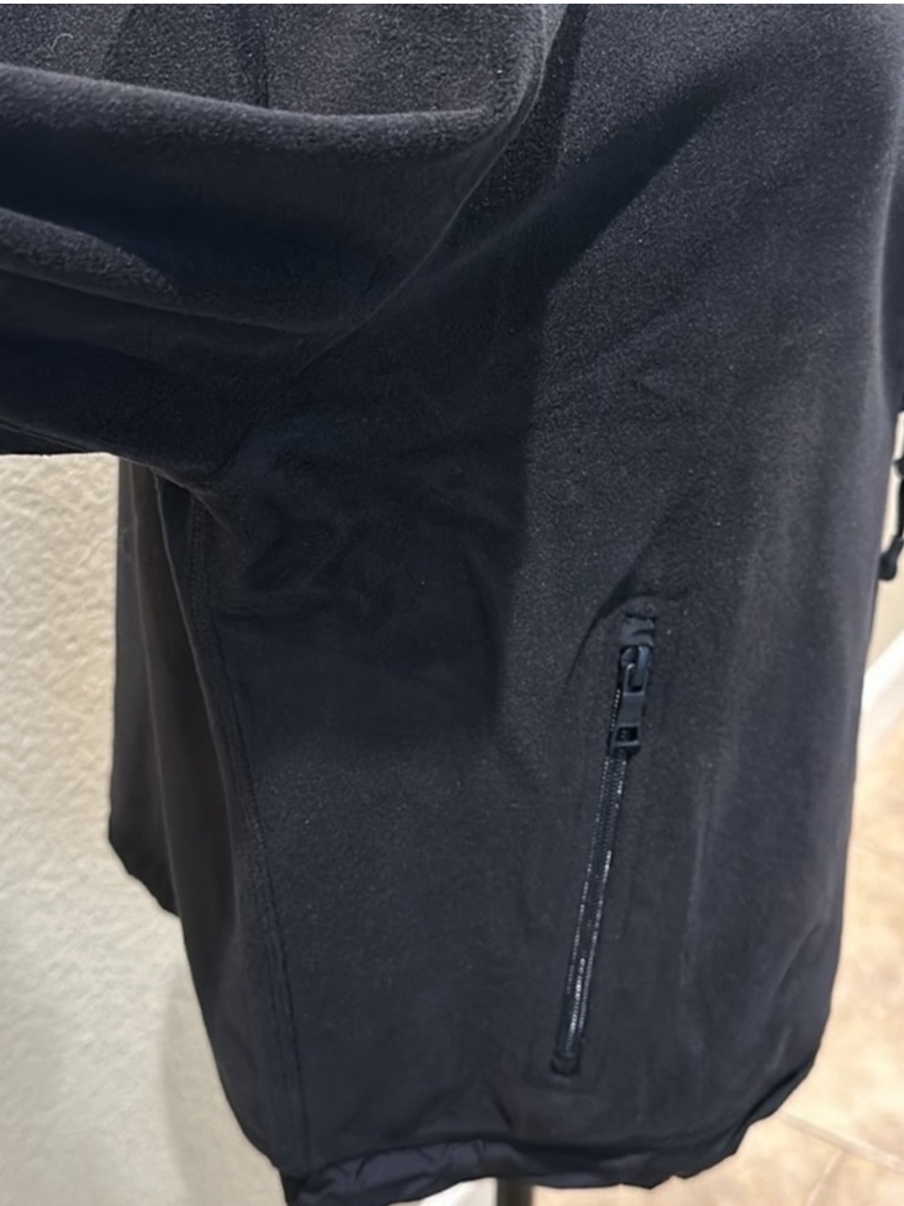 DKNY Black Full-Zip Teddy Fleece Jacket - Picture 6 of 9